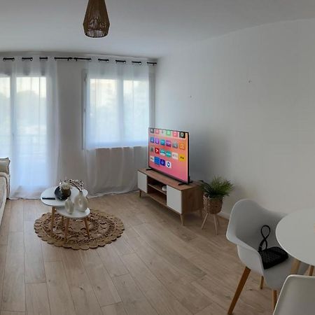 F2 Cosy Entre Disney Et Paris Champs-Sur-Marne Exterior foto